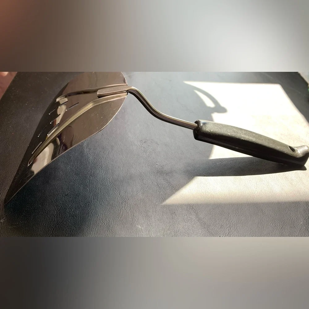 NICE Vintage Foley MPLS Wide Curved Spatula Slotted Scoop Turner Flipper